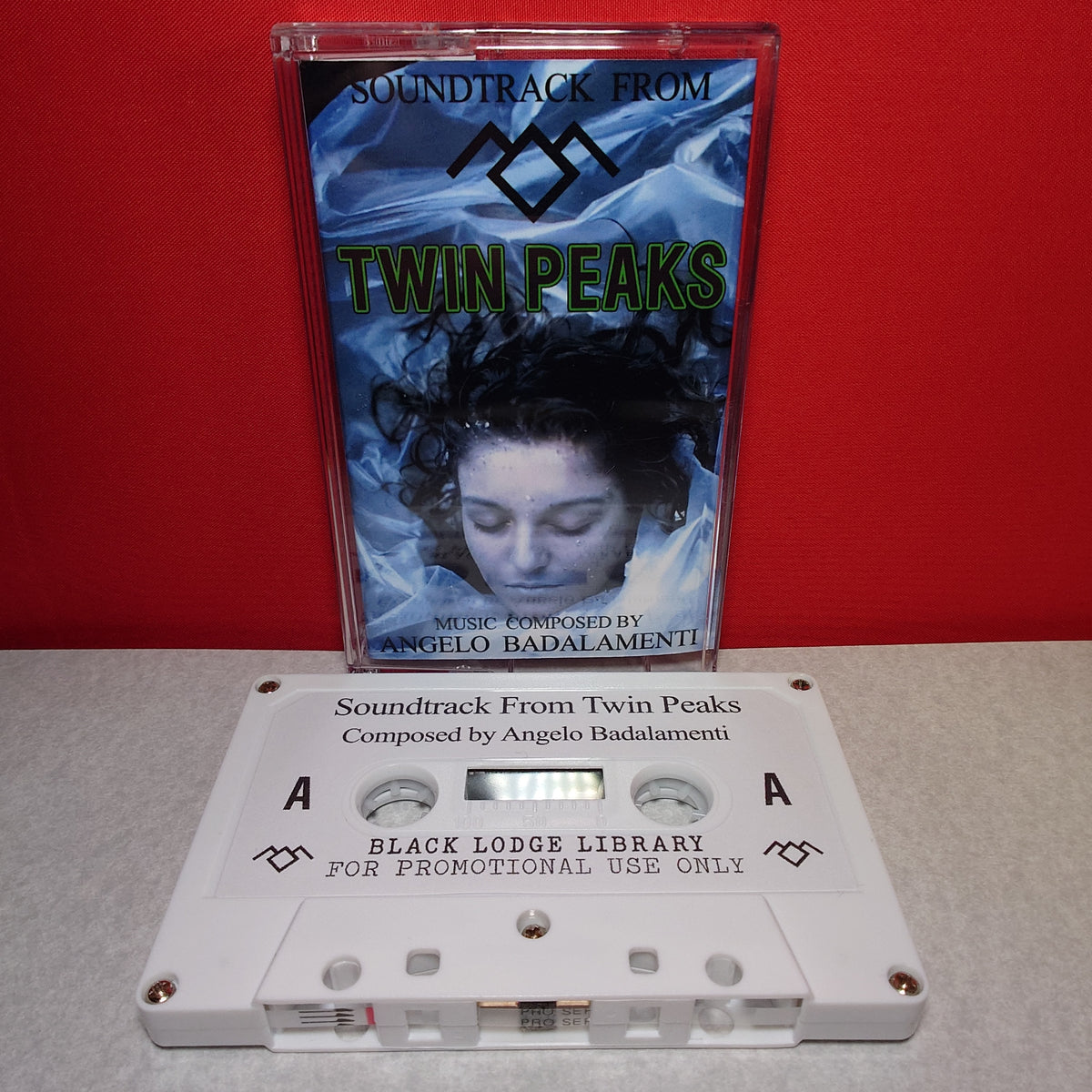 TWIN PEAKS - TV Soundtrack  - CASSETTE