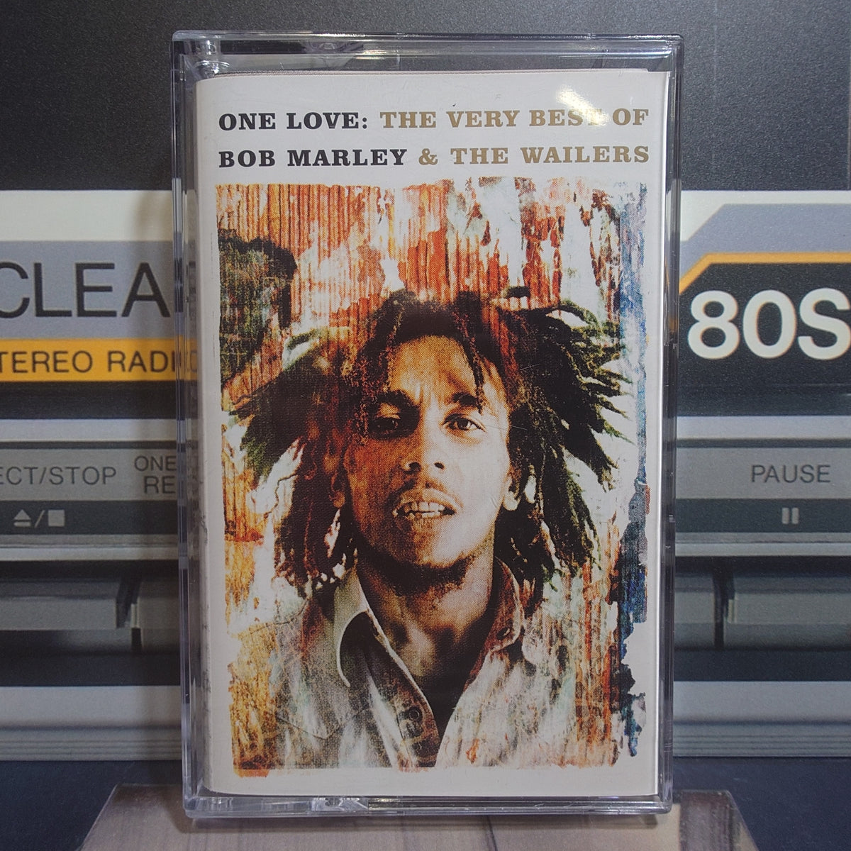 BOB MARLEY: ONE LOVE - THE VERY BESY OF BOB MARLEY AND THE WAILERS (Cassette)